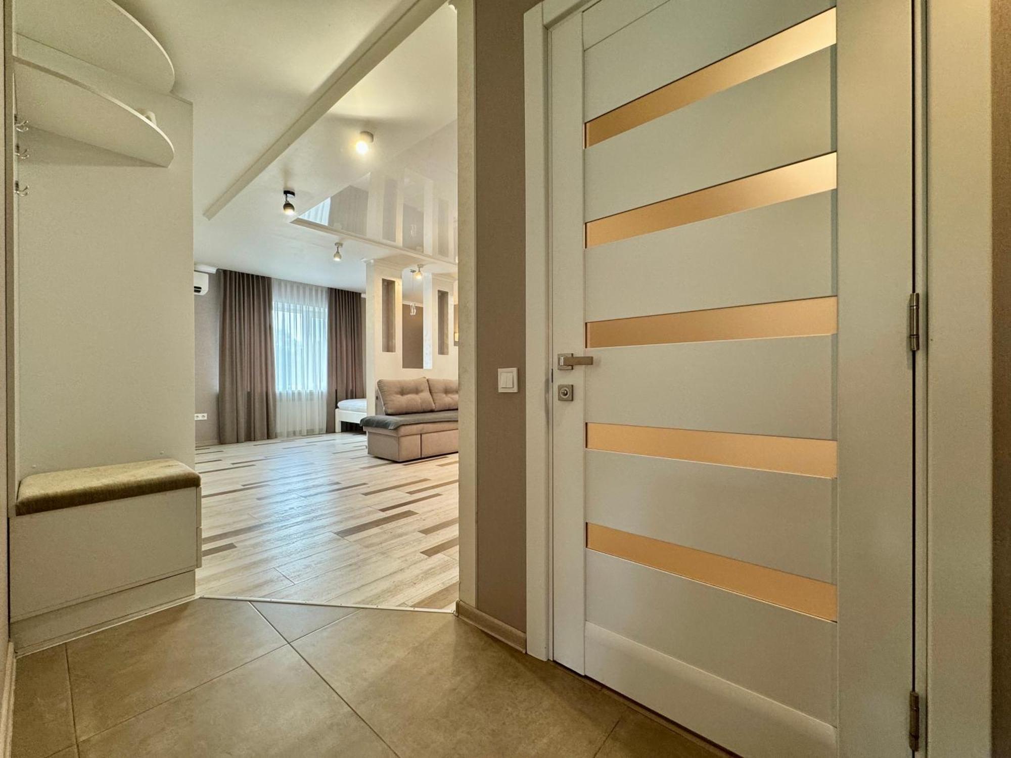 Apartpoltava Розкішна Студія З Кутовою Ванною, 1-Й Будинок Біля Корпусного Парку, Панорамний Балкон Eksteriør billede